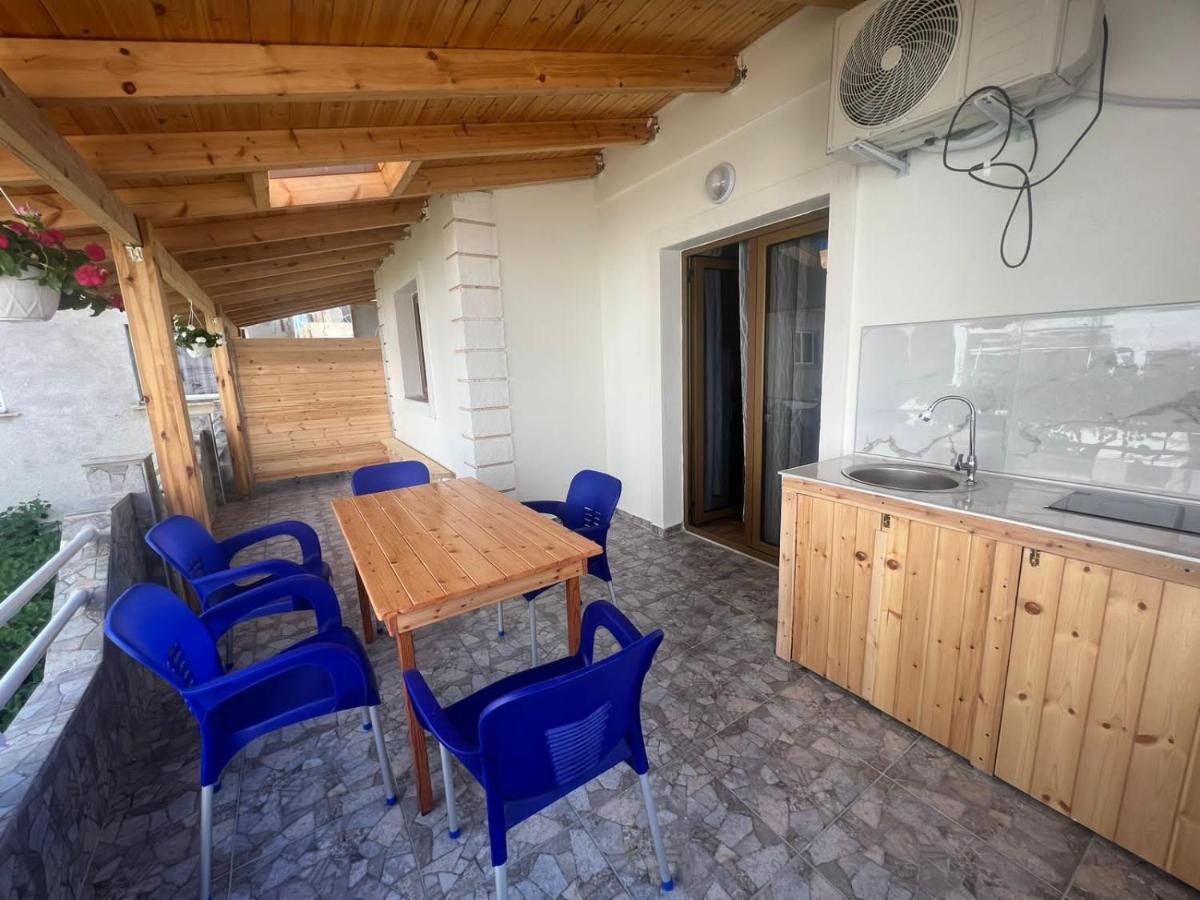 Zoto Apartment Himare