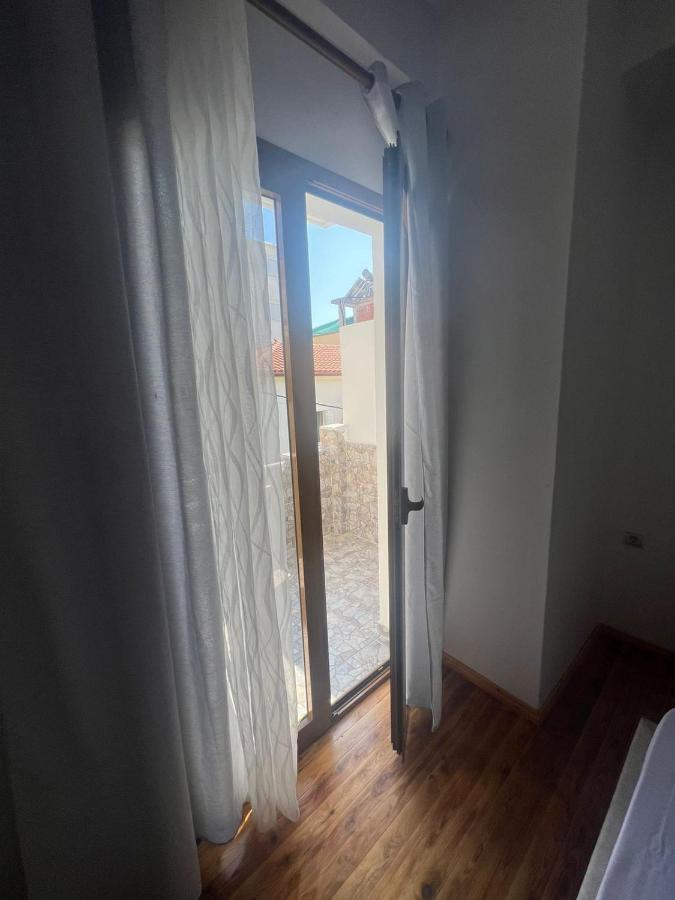 Zoto Apartment Himare